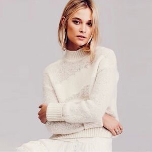 Free People Suki Alpaca Mock Neck Sweater Cuffed Sleeves Size L Ivory